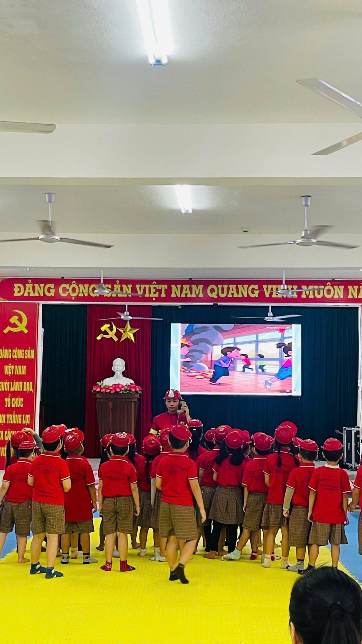 anh tin bai